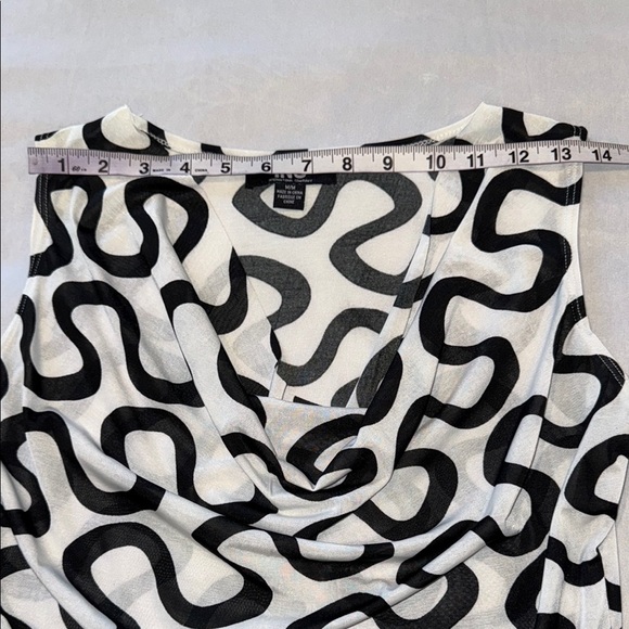 INC International Concepts Blouse Cowl Neck Black White Sleeveless Shirt Top SzM - Picture 5 of 9